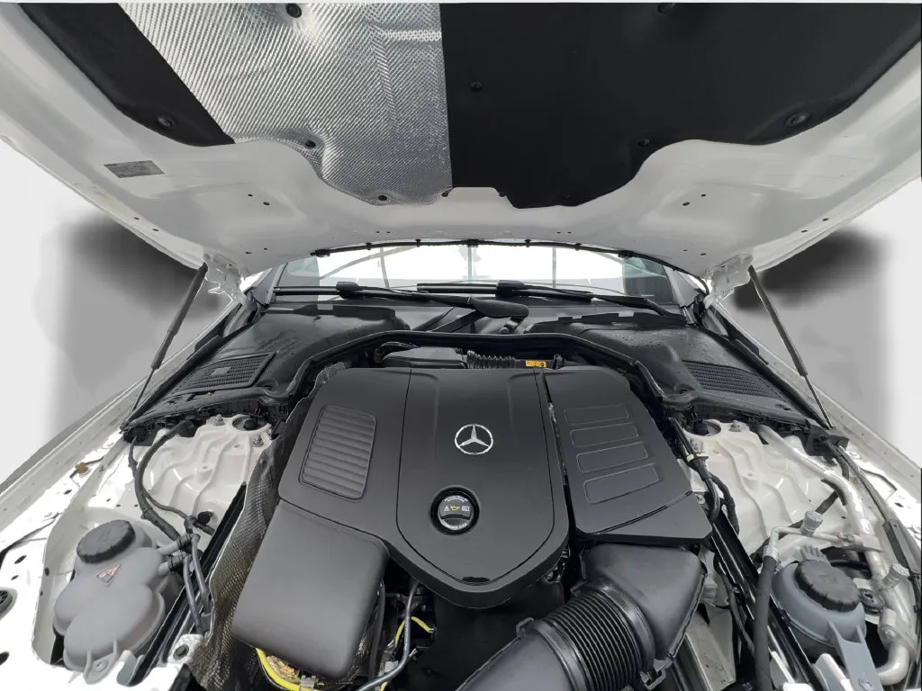Mercedes-Benz CLE photo 19