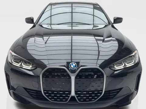 More photos of 2022 BMW i4 eDrive40 at Autos of Dallas - Plano, TX