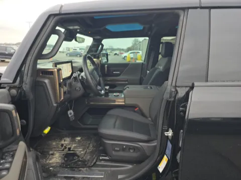 More photos of 2024 GMC Hummer EV SUV 2X at Autos of Dallas - Plano, TX