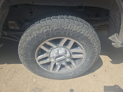 More photos of 2017 Ford F-250SD Lariat at Autos of Dallas - Plano, TX