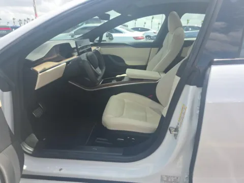 More photos of 2022 Tesla Model S at Autos of Dallas - Plano, TX