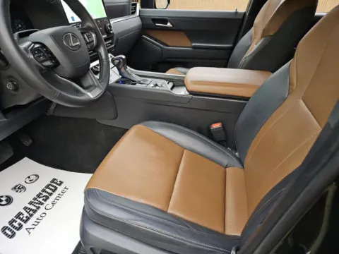 More photos of 2024 Lexus GX 550 Premium+ at Autos of Dallas - Plano, TX