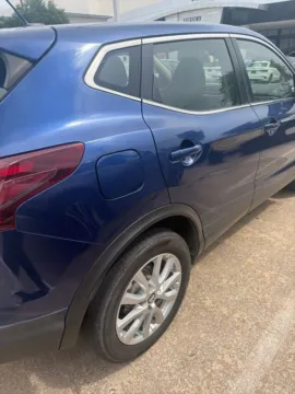 More photos of 2021 Nissan Rogue SL at Autos of Dallas - Plano, TX