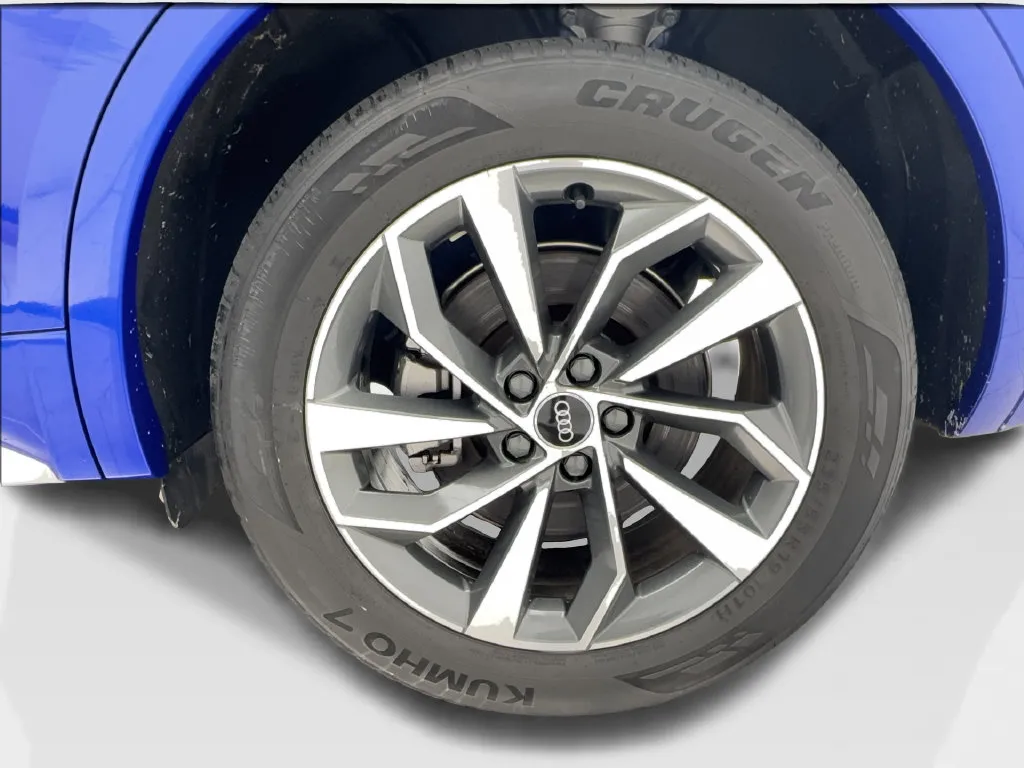 Audi Q5 photo 14