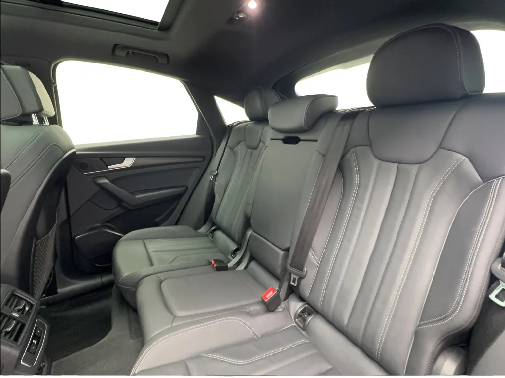 Audi Q5 photo 28