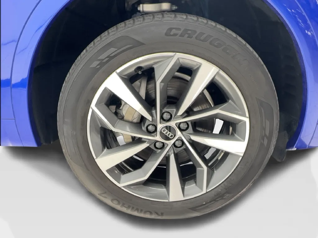 Audi Q5 photo 16