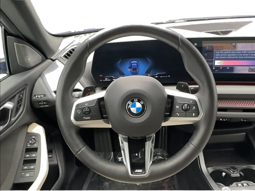 BMW 2 Series photo 39