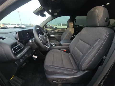 More photos of 2025 Chevrolet Traverse LT at Autos of Dallas - Plano, TX