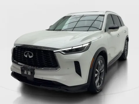 More photos of 2024 INFINITI QX60 LUXE at Autos of Dallas - Plano, TX