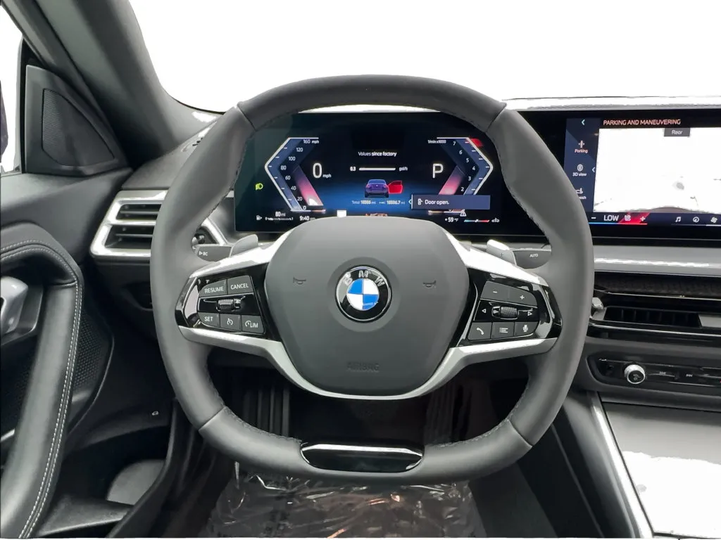 BMW 2 Series photo 35