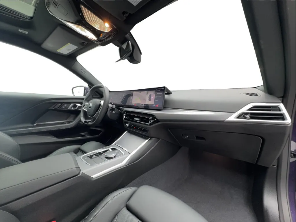 BMW 2 Series photo 29