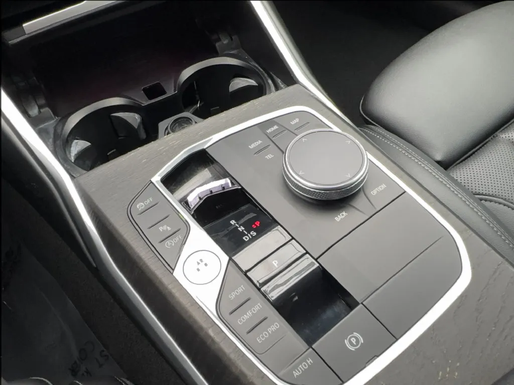 BMW 3 Series photo 48