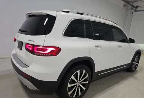 Photos of 2022 Mercedes-Benz GLB 250 for sale in Plano, TX at Autos of Dallas - Plano