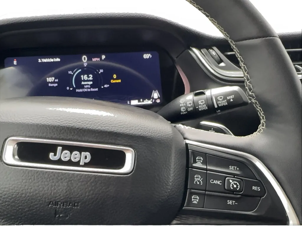 Jeep Grand Cherokee photo 41