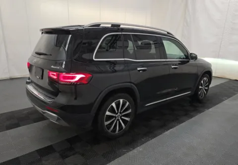 Photos of 2022 Mercedes-Benz GLB 250 for sale in Plano, TX at Autos of Dallas - Plano