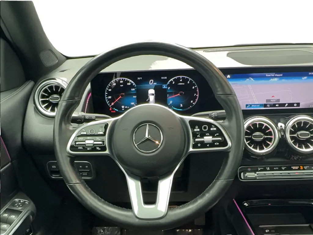 Mercedes-Benz GLB photo 36