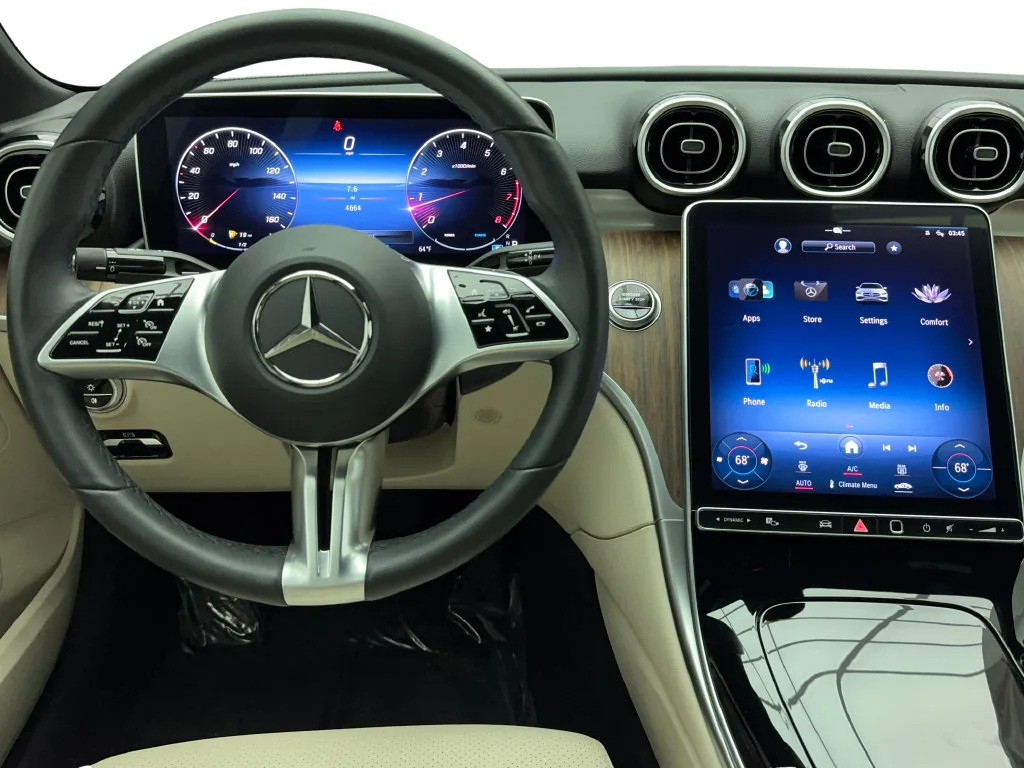 Mercedes-Benz C-Class photo 19