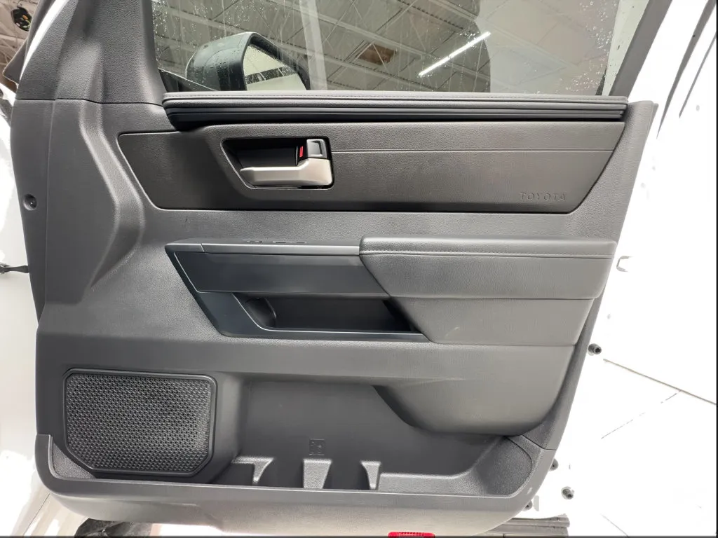 Toyota Tundra photo 48