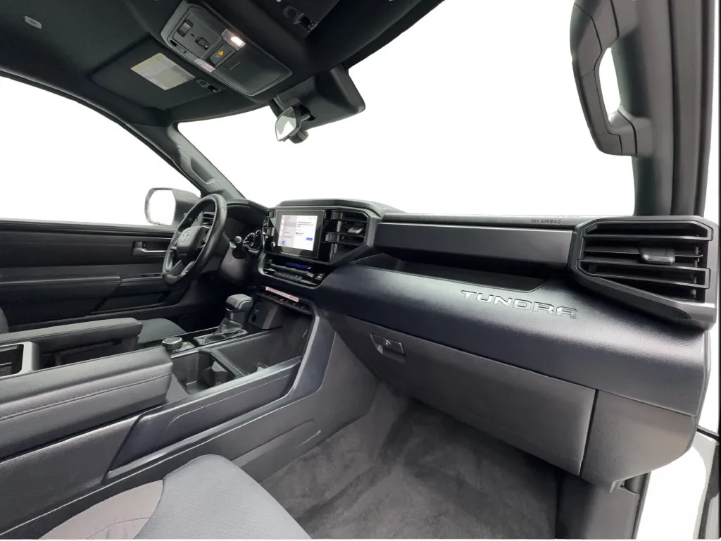 Toyota Tundra photo 47