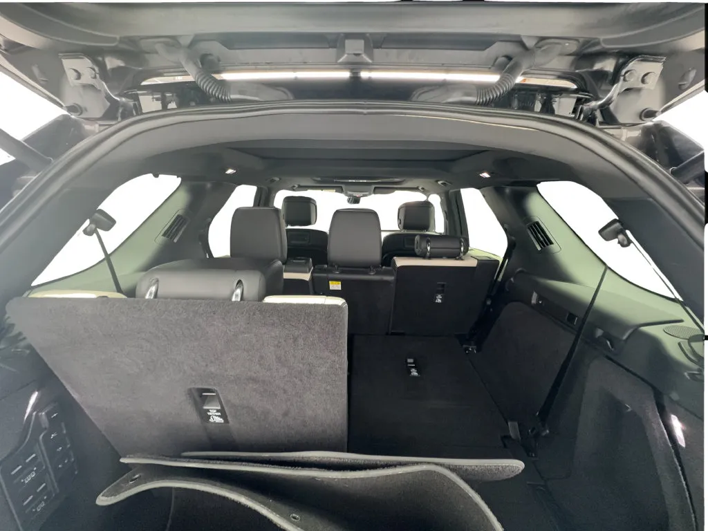 Land Rover Discovery photo 19