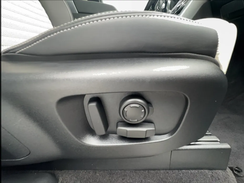 Land Rover Discovery photo 34