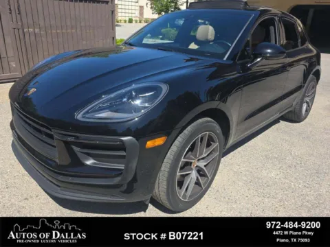 Black 2022 Porsche Macan for sale in Plano, TX