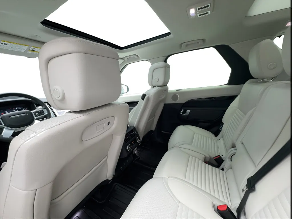 Land Rover Discovery photo 27