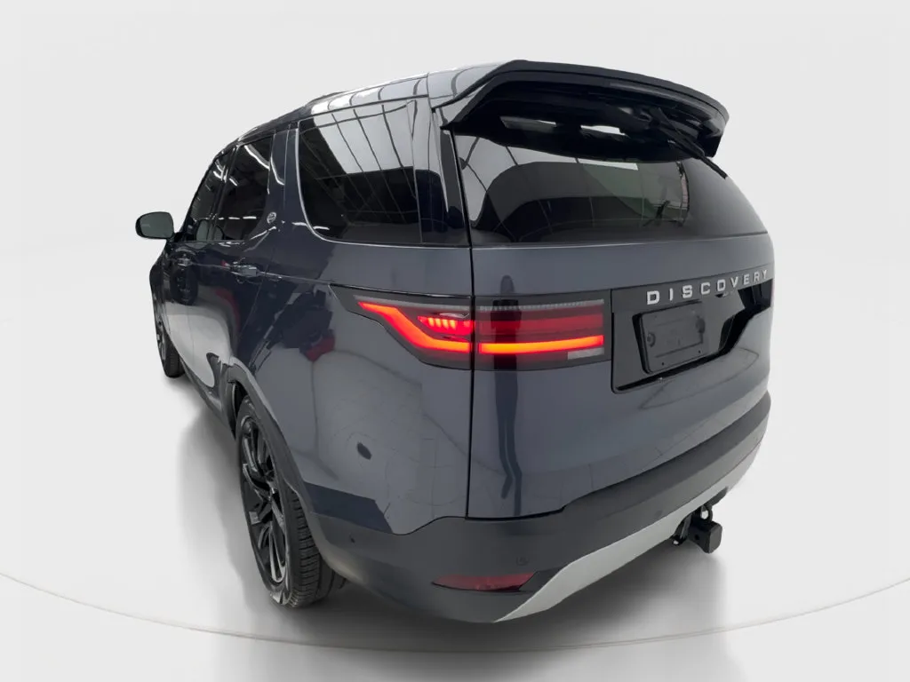 Land Rover Discovery photo 11
