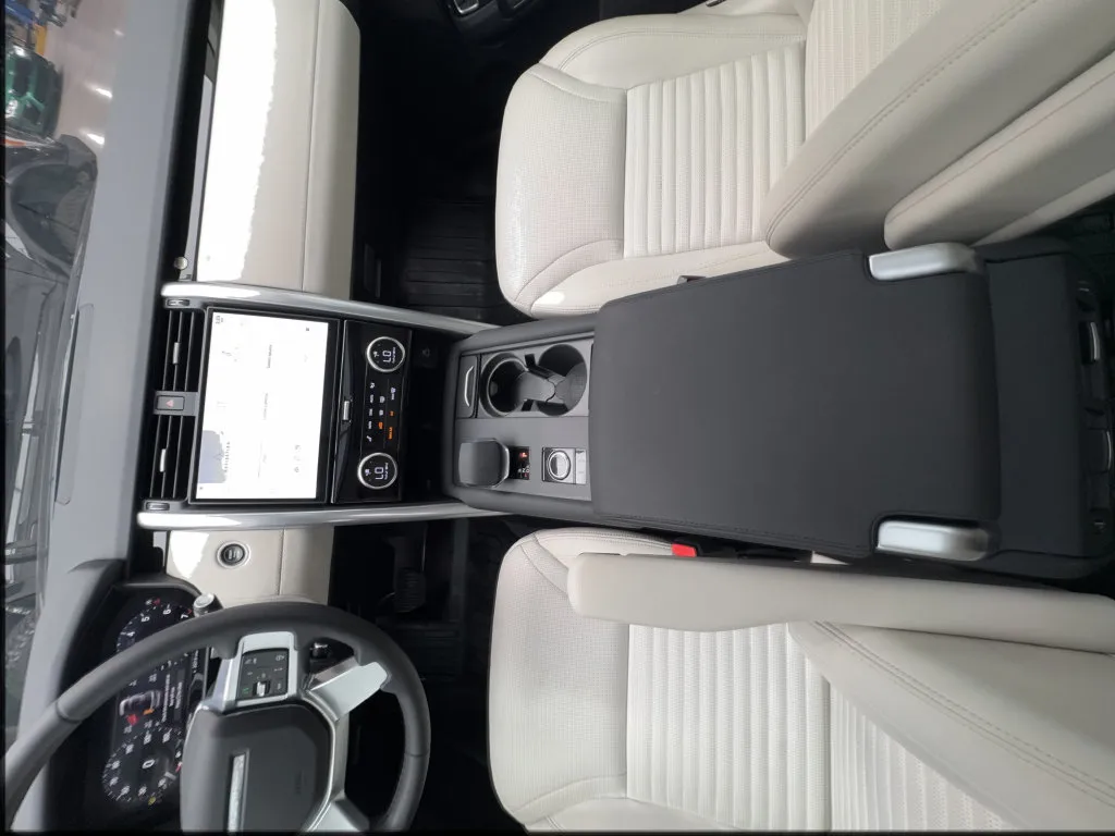 Land Rover Discovery photo 43