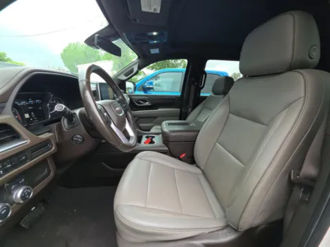More photos of 2021 GMC Yukon SLT at Autos of Dallas - Plano, TX