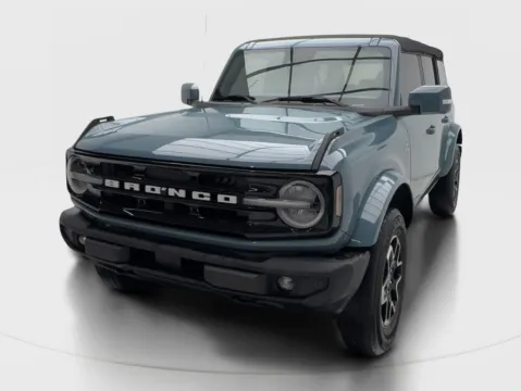 More photos of 2022 Ford Bronco Outer Banks at Autos of Dallas - Plano, TX