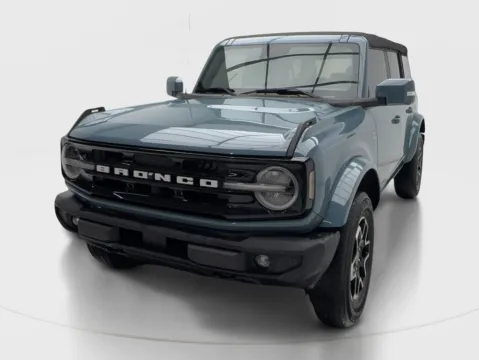 More photos of 2022 Ford Bronco Outer Banks at Autos of Dallas - Plano, TX