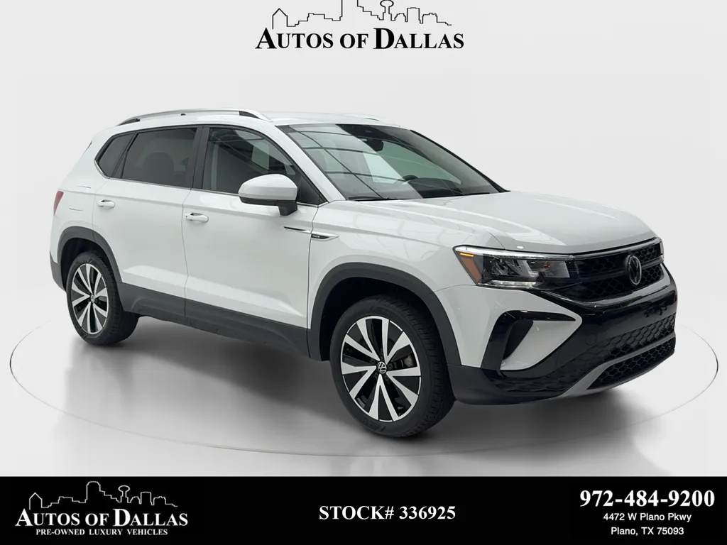 White 2023 Volkswagen Taos 1.5T SE for sale in Plano, TX