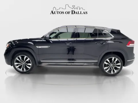 More photos of 2021 Volkswagen Atlas Cross Sport 3.6L V6 SEL Premium R-Line at Autos of Dallas - Plano, TX