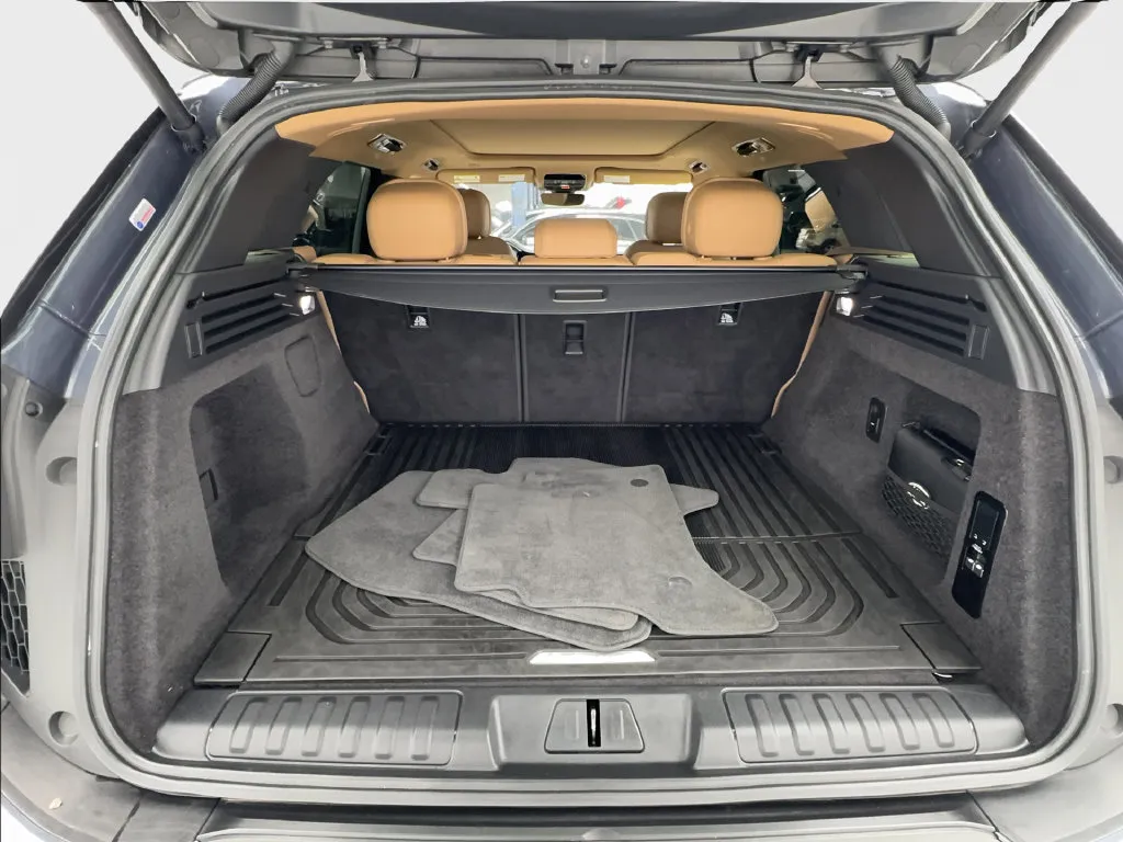 Land Rover Range Rover Sport photo 19