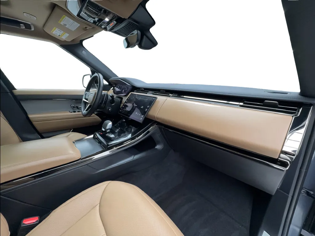 Land Rover Range Rover Sport photo 33