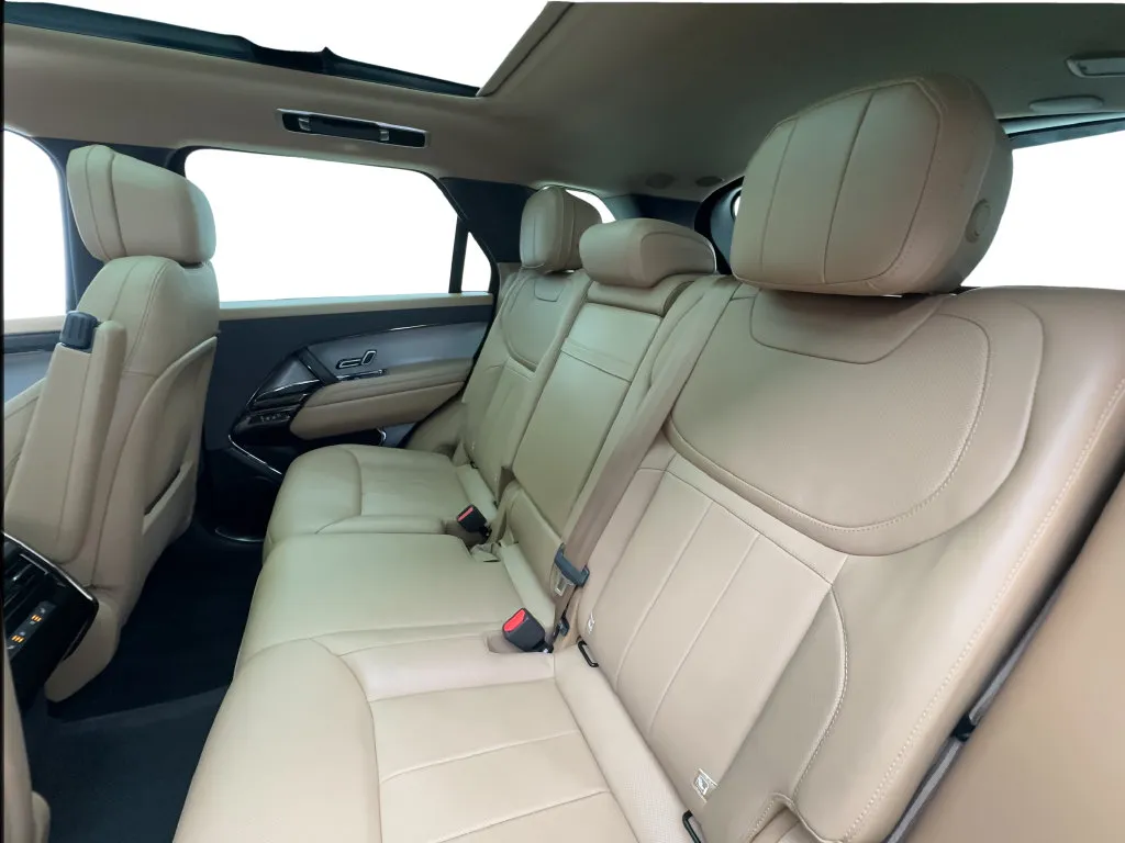 Land Rover Range Rover Sport photo 27