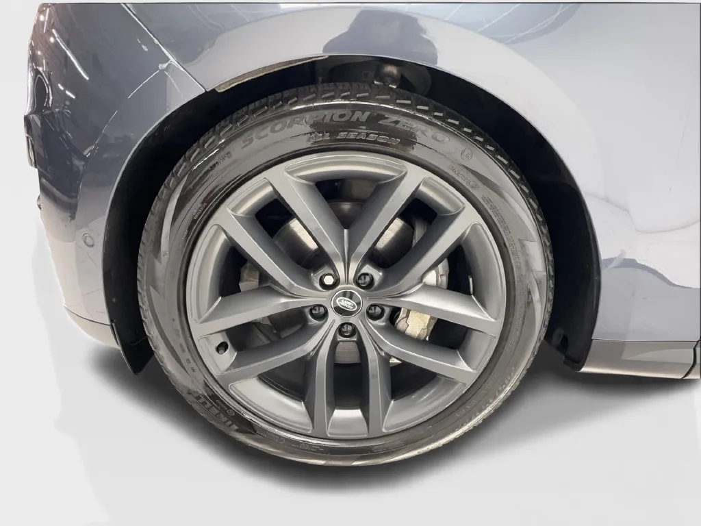 Land Rover Range Rover Sport photo 15