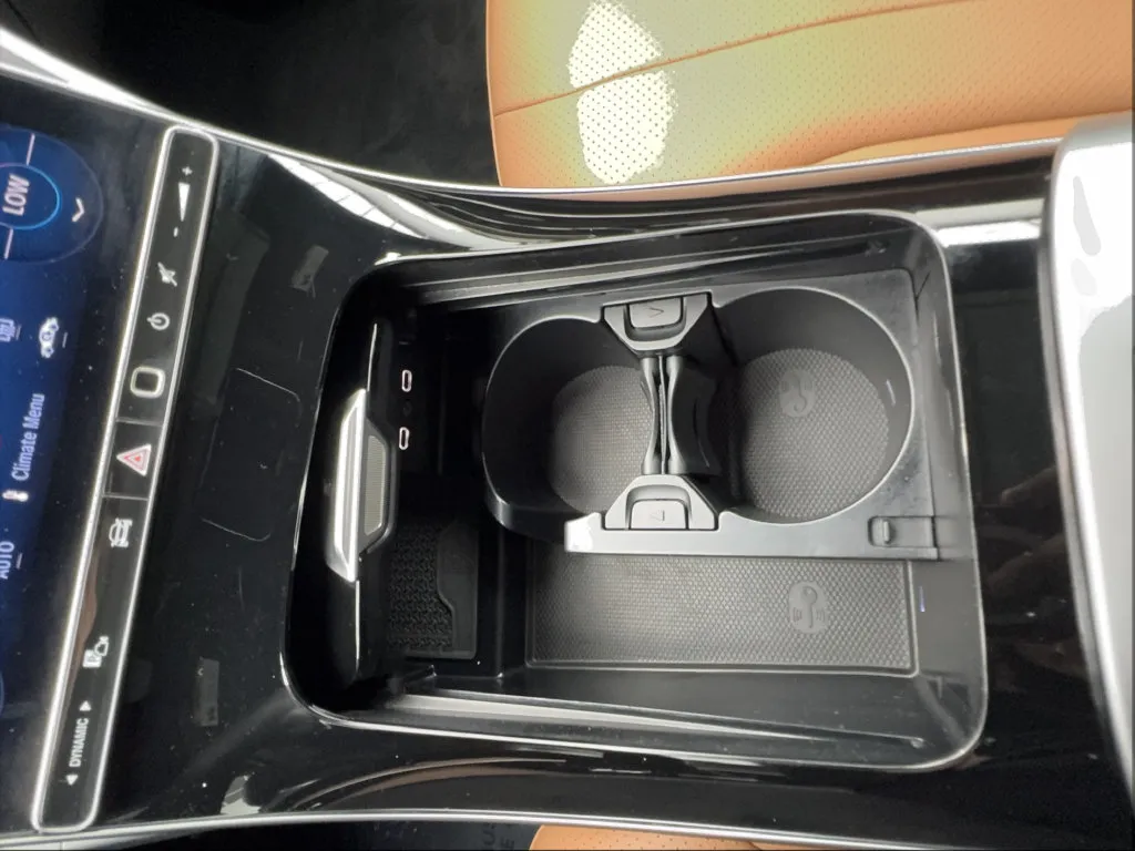 Mercedes-Benz CLE photo 43