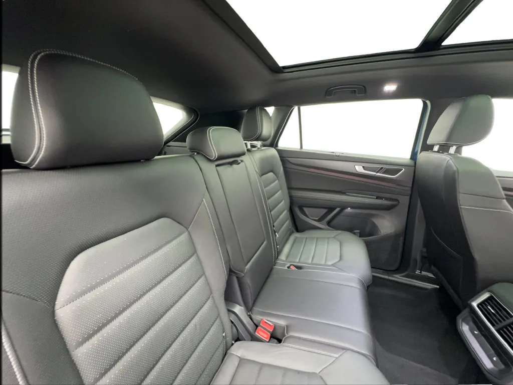 Volkswagen Atlas Cross Sport photo 30