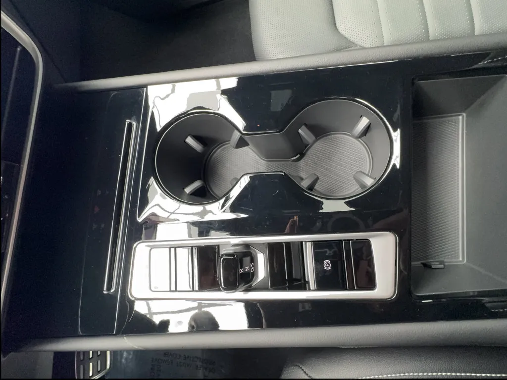 Volkswagen Atlas Cross Sport photo 47