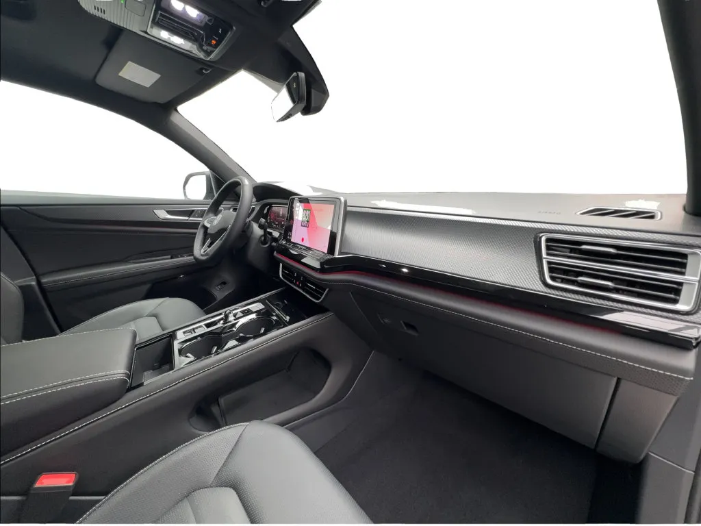 Volkswagen Atlas Cross Sport photo 35
