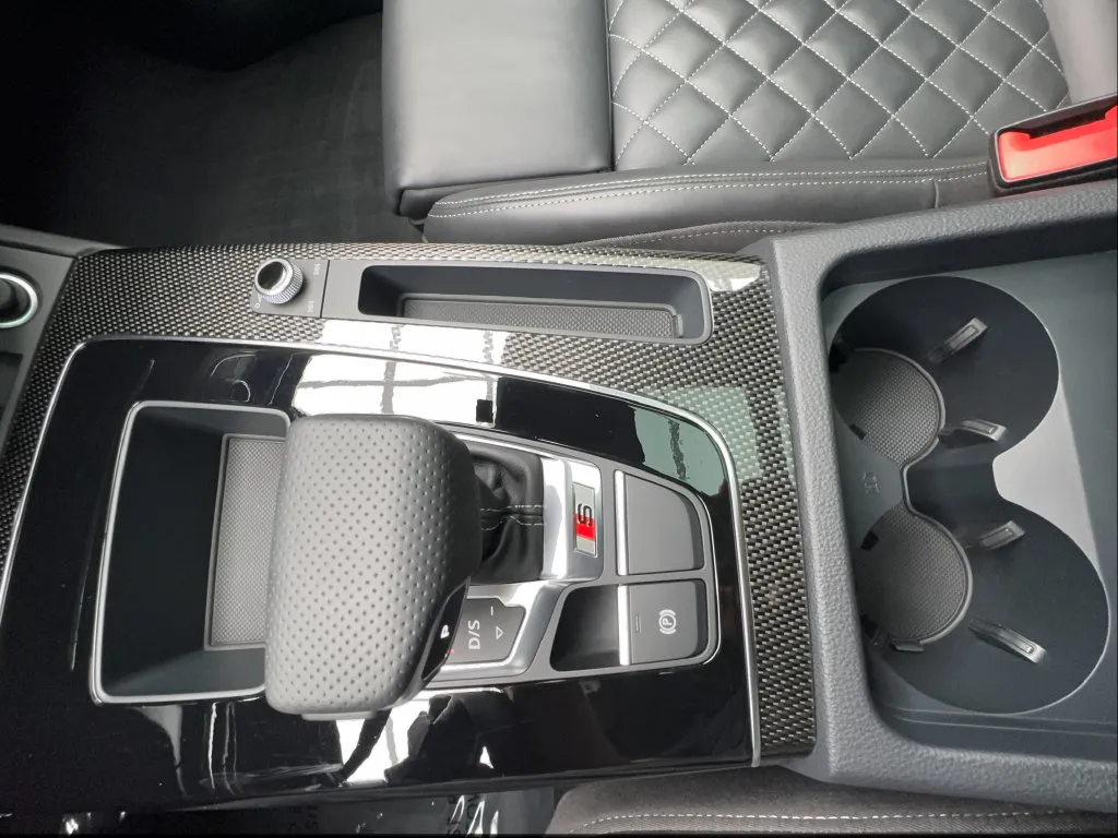 Audi SQ5 photo 46