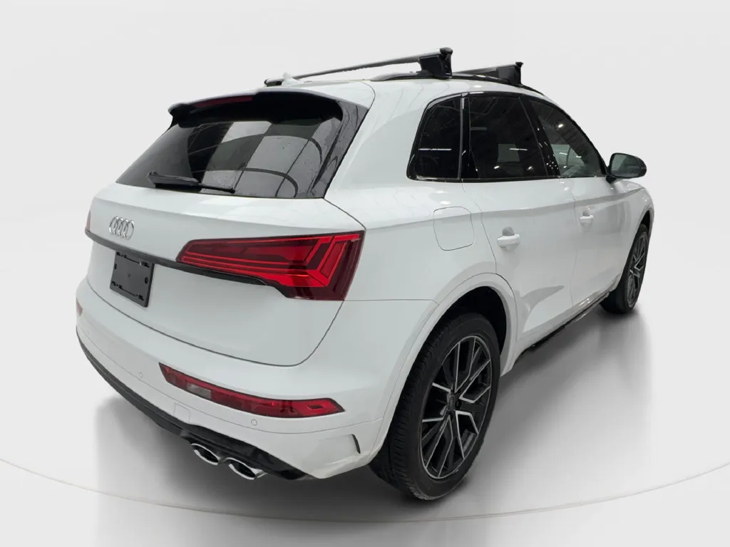 Audi SQ5 photo 8