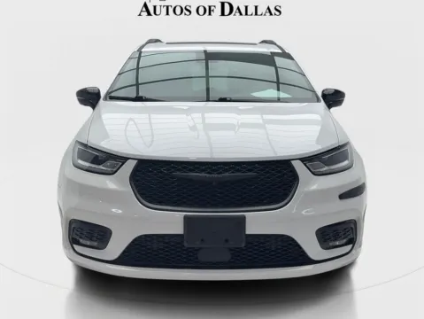 Another view of 2023 Chrysler Pacifica Limited for sale in Plano, TX at Autos of Dallas - Plano