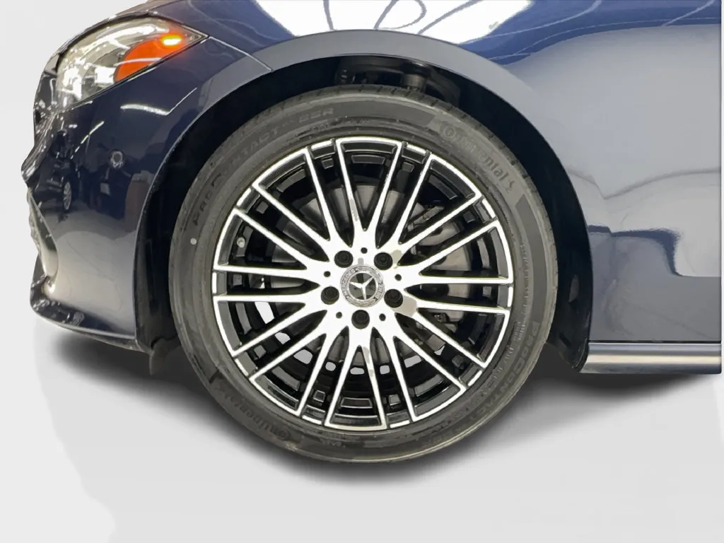 Mercedes-Benz C-Class photo 10