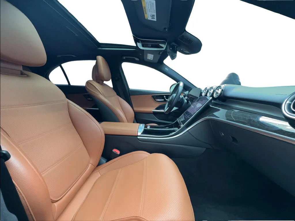 Mercedes-Benz C-Class photo 29