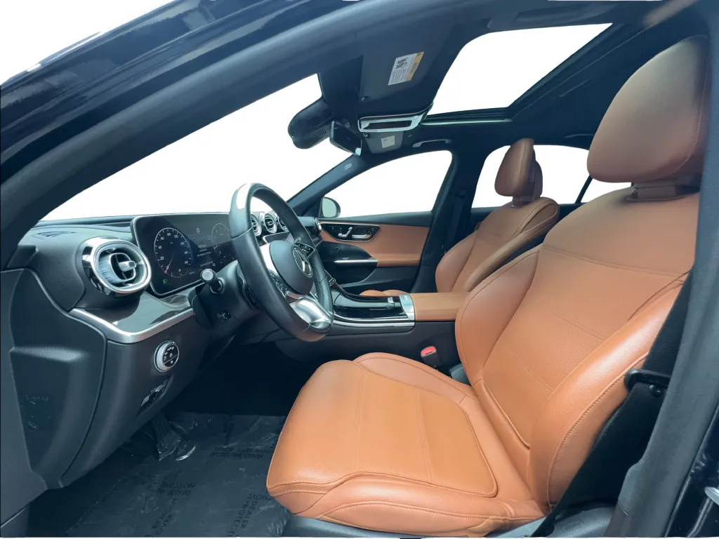 Mercedes-Benz C-Class photo 19