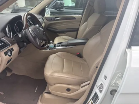 More photos of 2015 Mercedes-Benz M-Class ML 350 at Autos of Dallas - Plano, TX