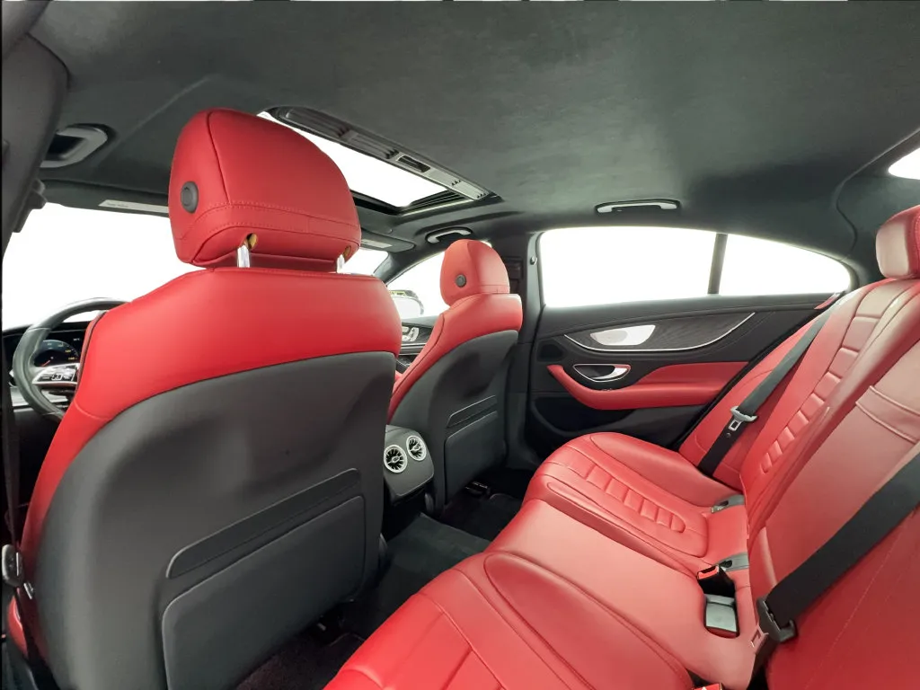 Mercedes-Benz CLS photo 26